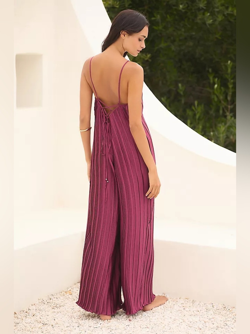 Anthropologie Sleeveless Plissé Jumpsuit size S in Wine - Picture 2 of 13